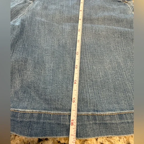 Talbots Stretch chino style denim jean shorts medium wash SZ 10 - Picture 8 of 11